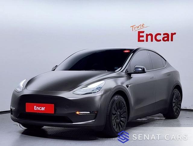 Tesla Model Y Long Range 2WD