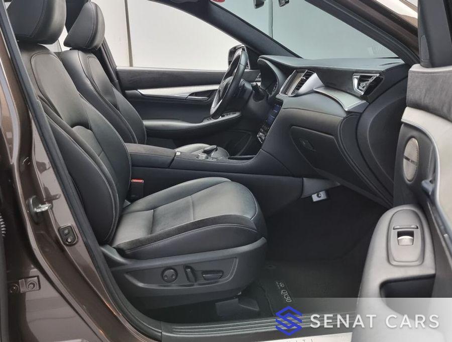 Infiniti QX50 2.0 Sensory AWD