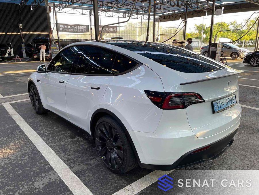 Tesla Model Y Performance 2WD