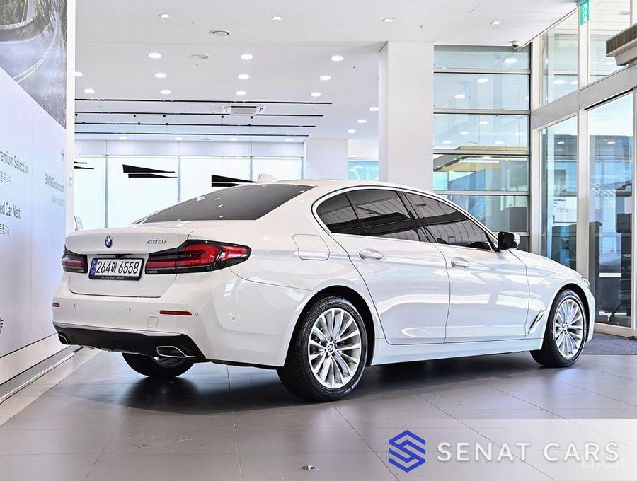 BMW 5-Series 520i Luxury 2WD