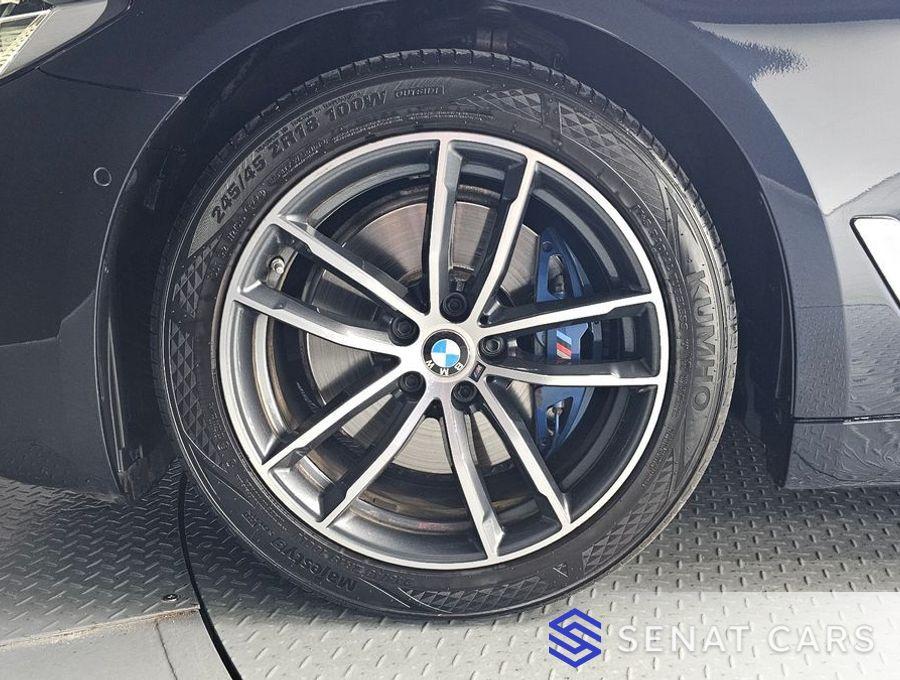 BMW 5-Series 520i M Sport 2WD