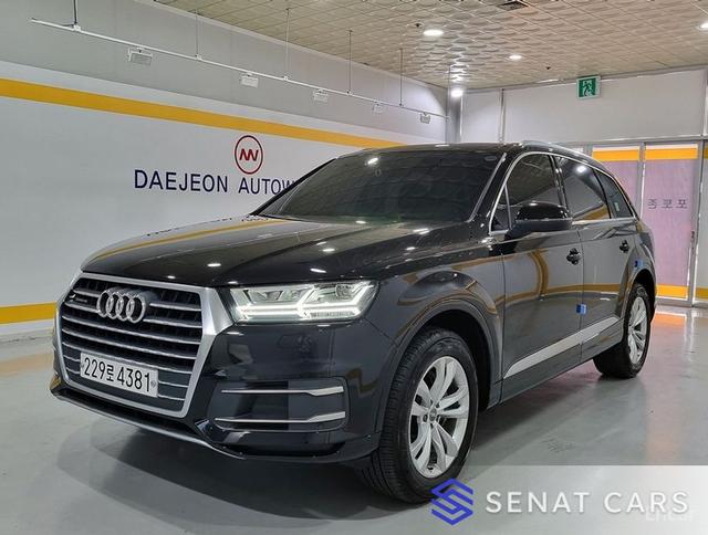 Audi Q7 45 TFSI Quattro 4WD