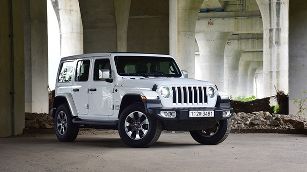 Тест-драйв Jeep Wrangler Overland Power Top